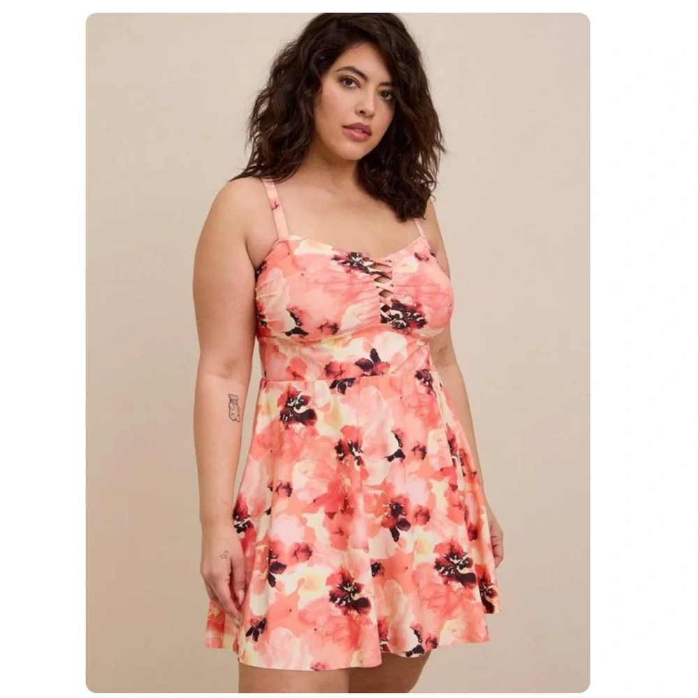 NWT TORRID Wireless Long Lattice Front Swim Dress With Brief swimsuit